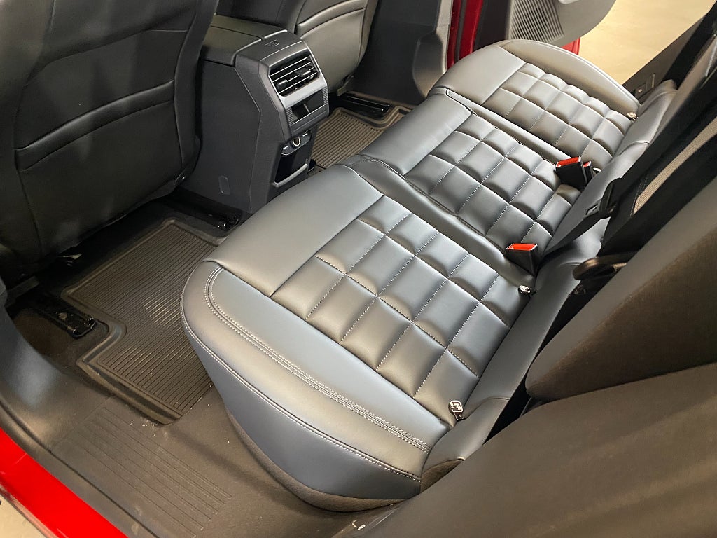 26f3f8aa-32db-244b-3248-000064e54eb1rulelegacy-largestformat