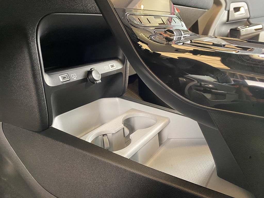 71ef3d76-52ef-9556-1c55-0000810994ffrulelegacy-largestformat