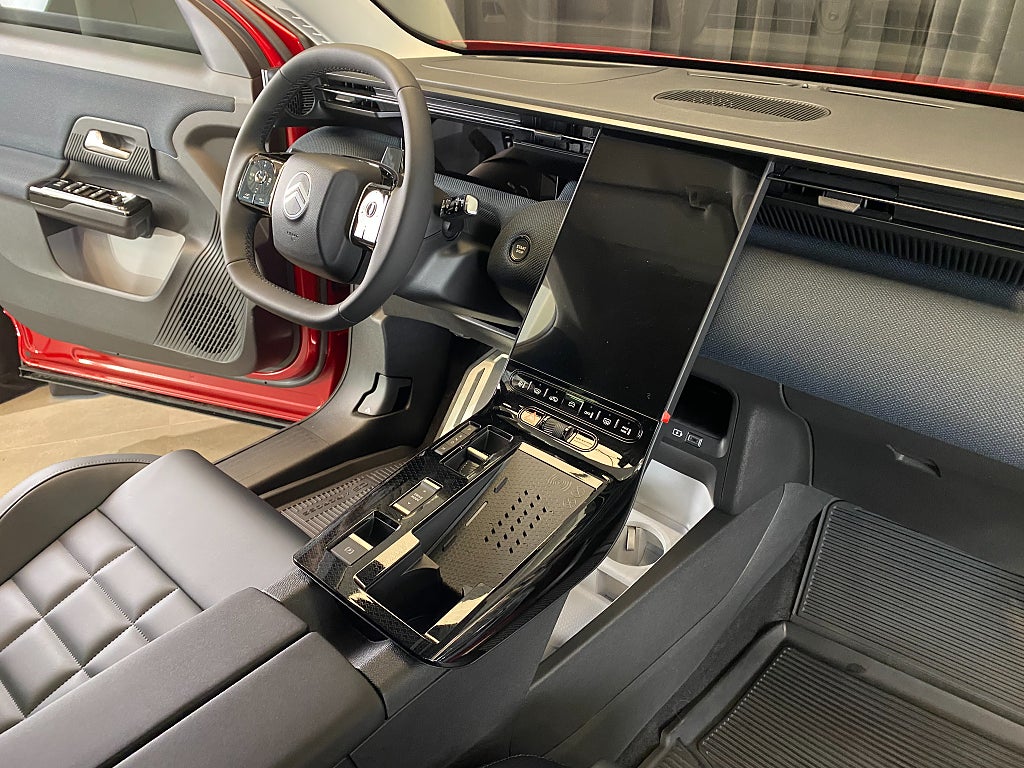 cfe9ec00-28eb-0250-78e4-0000b383f131rulelegacy-largestformat