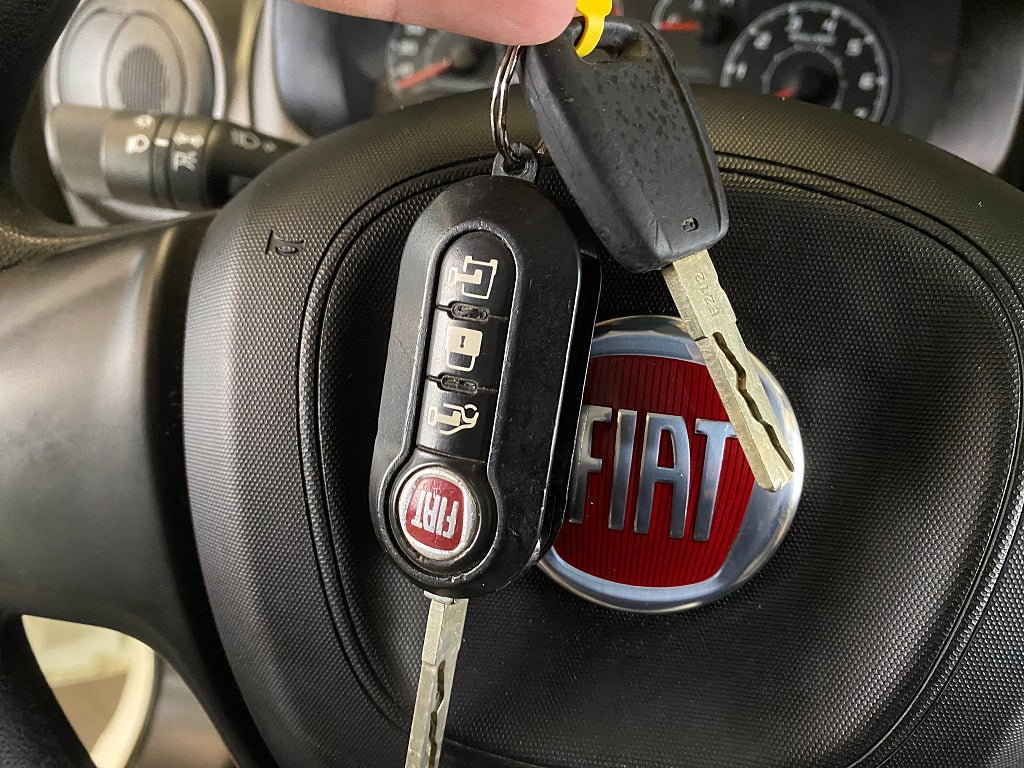 Car Image car-129924-05546252005a510f0a9973a5e13d8cbb