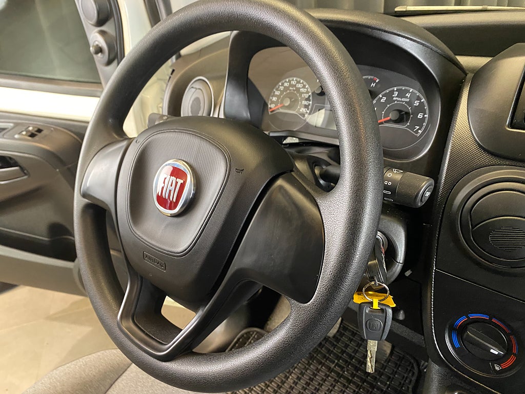 Car Image car-129924-155e3abcedb0be3593b5d8cb19bea658