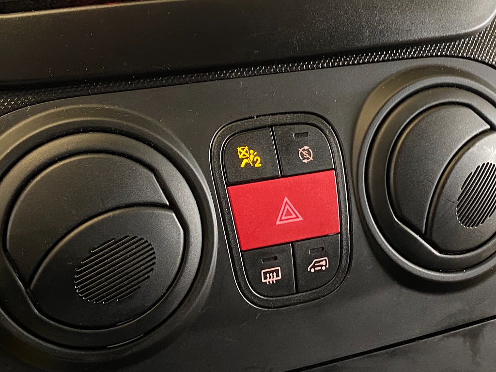 Car Image car-129924-326e0ea34247b3fbad6c1ab7802637fd