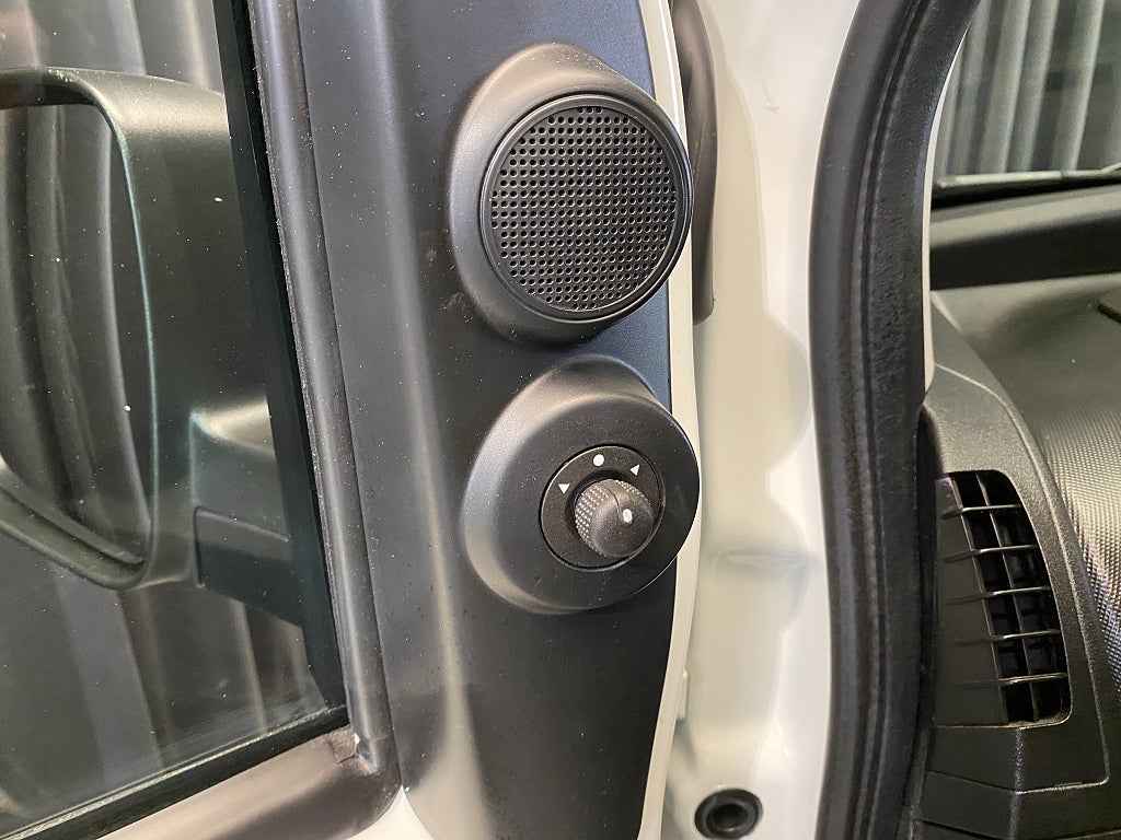 Car Image car-129924-82a9b336446965b30738c91c56a72f8f