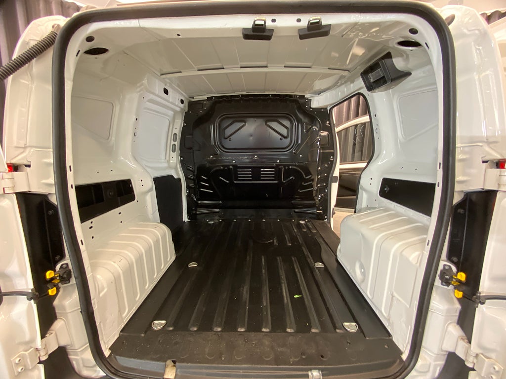 Car Image car-129924-d9d127bcf06a583b9dac6d0c51166aff