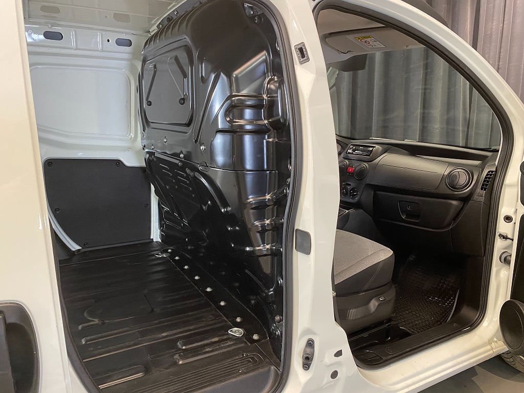 Car Image car-129924-e44e6e6b6427ab92f13b8d535da8ab67