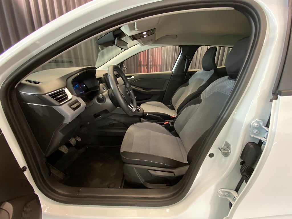 Car Image car-130536-0a13a59b6d2c3d14b7571831ab44b92b