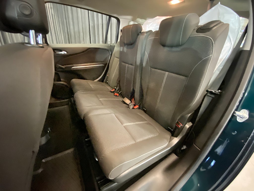 Car Image car-130727-badb86010993b138a1af60c196a1f8be