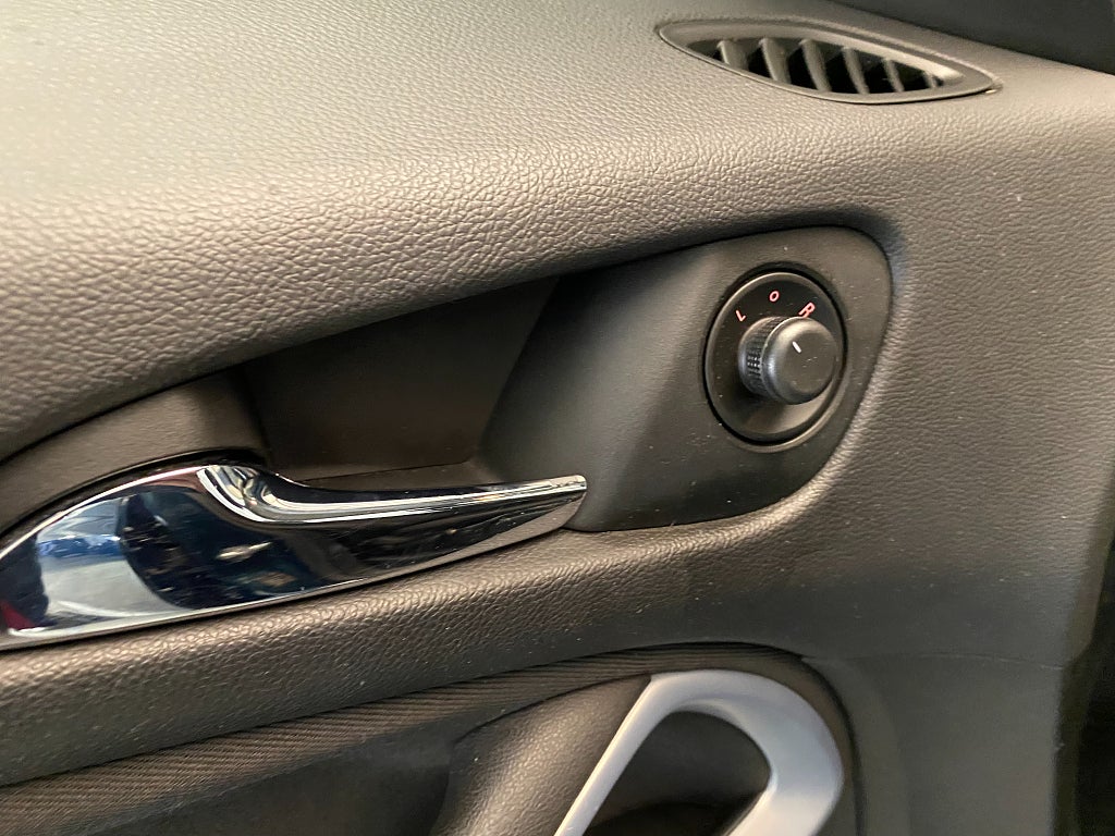 Car Image car-130727-d64bd3ea653dfb3e62905761eaf82a0e