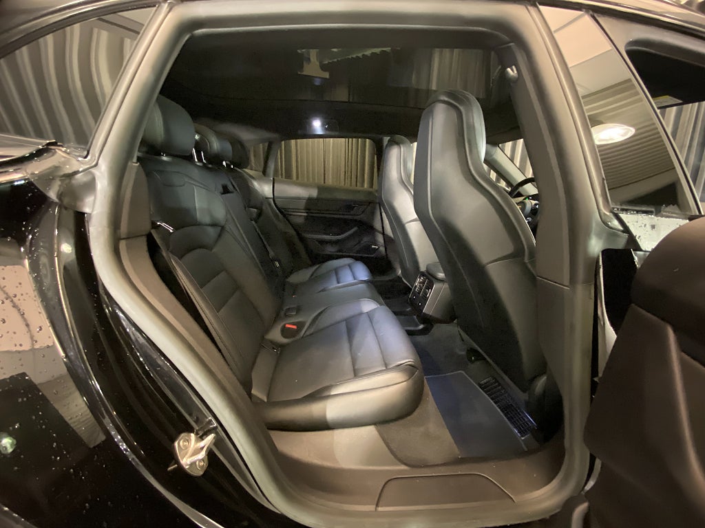 Car Image car-130854-5110c10db115308a4849ea2c3937d4e1