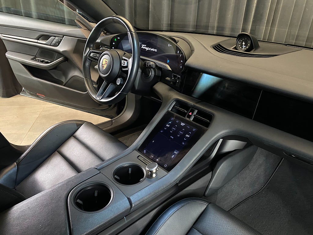 Car Image car-130854-9e603a6c43f2943d9de2a85b305a4636