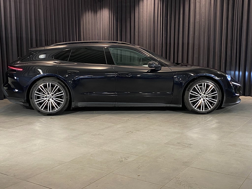 Car Image car-130854-a6a2ef1c89716884bdddf52267567c43