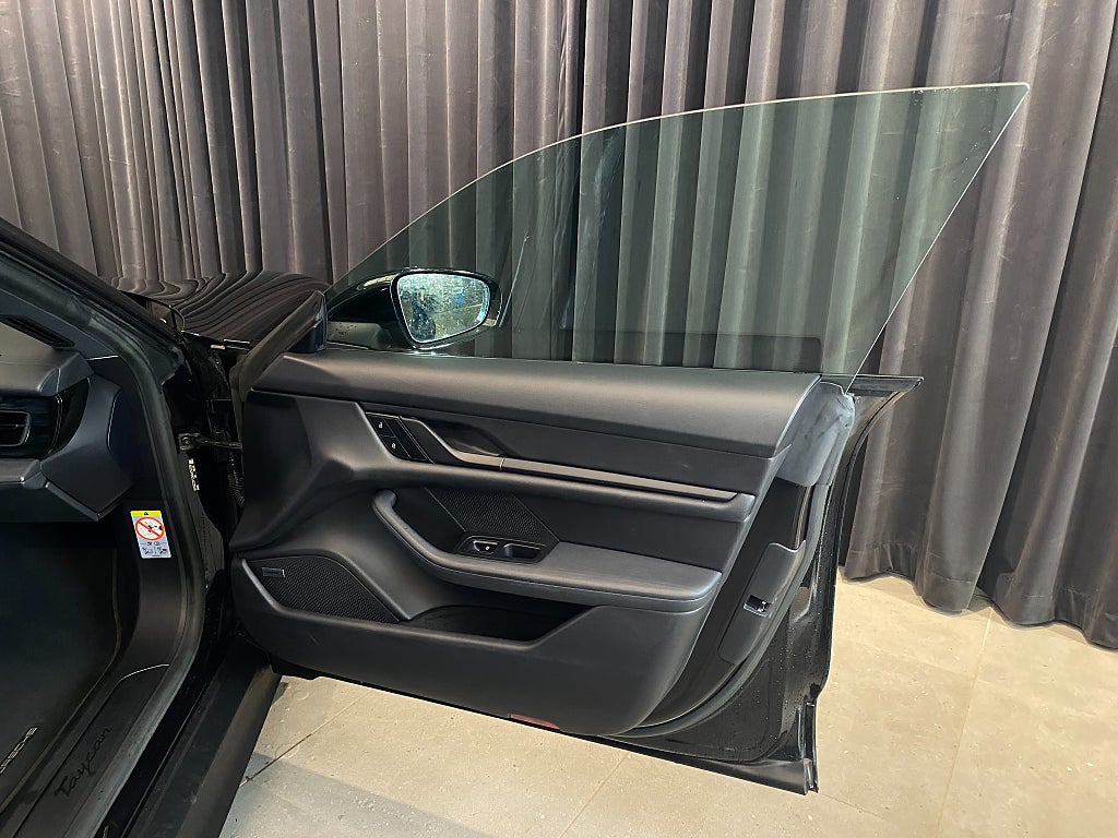 Car Image car-130854-d9284143b2b85f7cd1d7d1f1019149aa