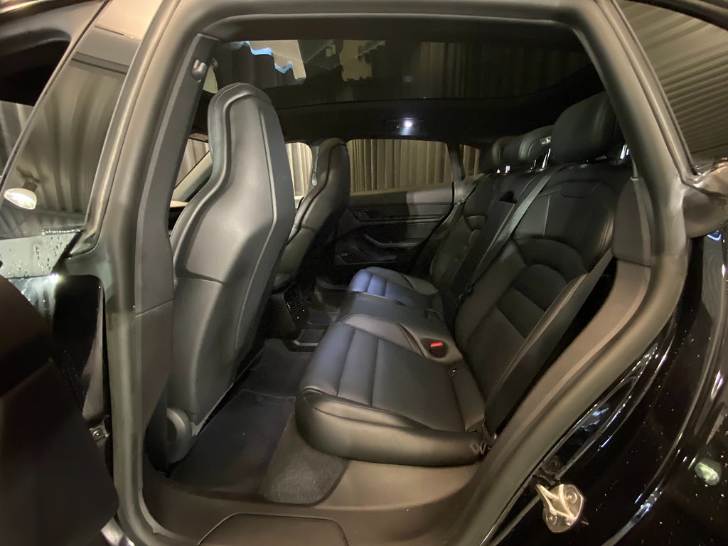 Car Image car-130854-e01737dab4df223cc3db4719d458e035