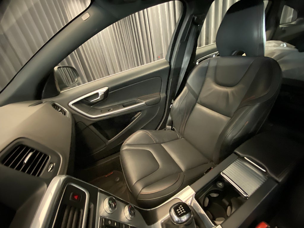 Car Image car-131351-159af734844ac88a51089f80d0d04834