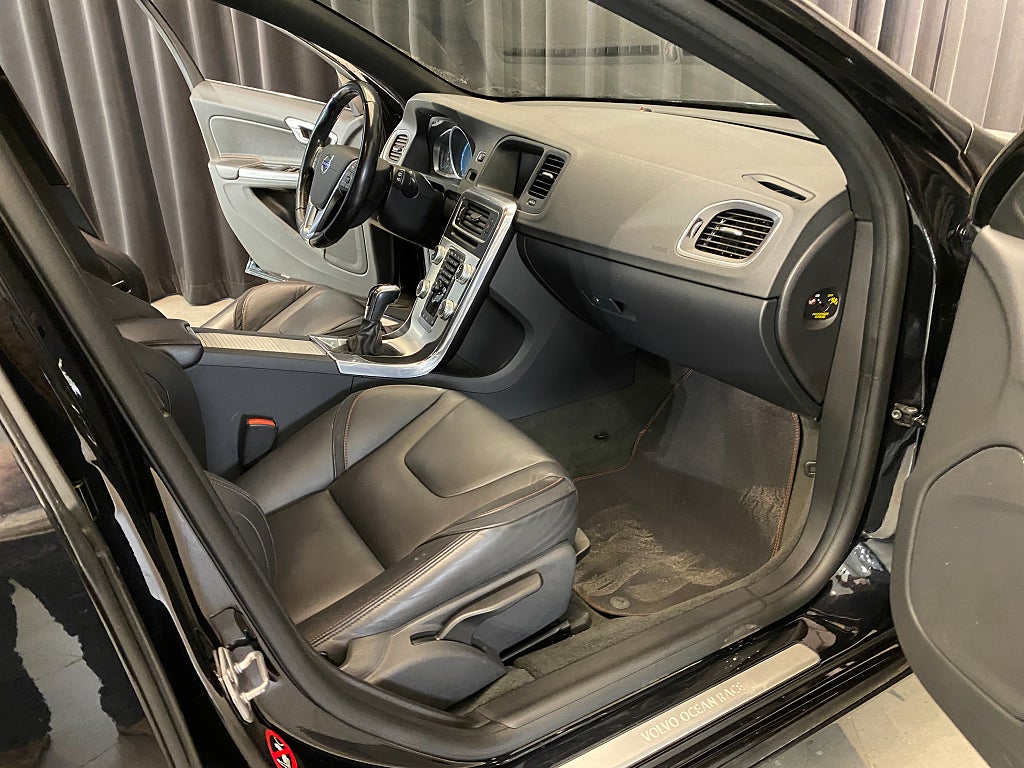 Car Image car-131351-1af158d12a467873a581c392c0282ca3