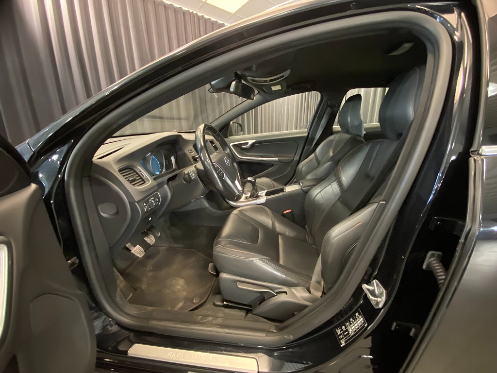 Car Image car-131351-7e1a7695db327870b810bd3fefae55d9