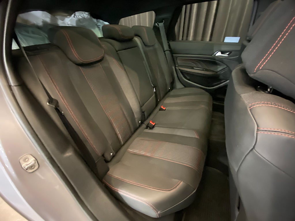 Car Image car-131973-195c14e8eafb67a9d8e890fbcc98ca91