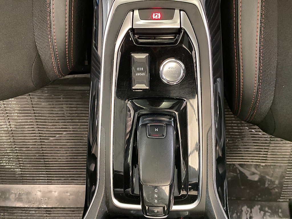 Car Image car-131973-53ed5b3e575d3aaf7b872d1d08361eda