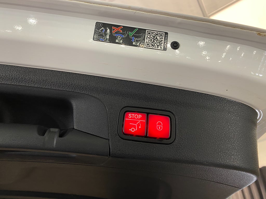 Car Image car-132041-d28da5016f706283bbb0553e00c2fcb3