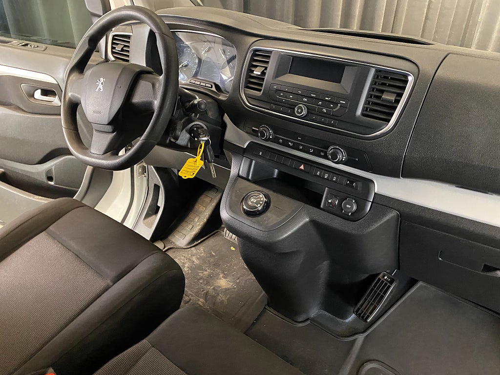 Car Image car-133726-19dbfbd8092bf3dd85f20a75832edf99