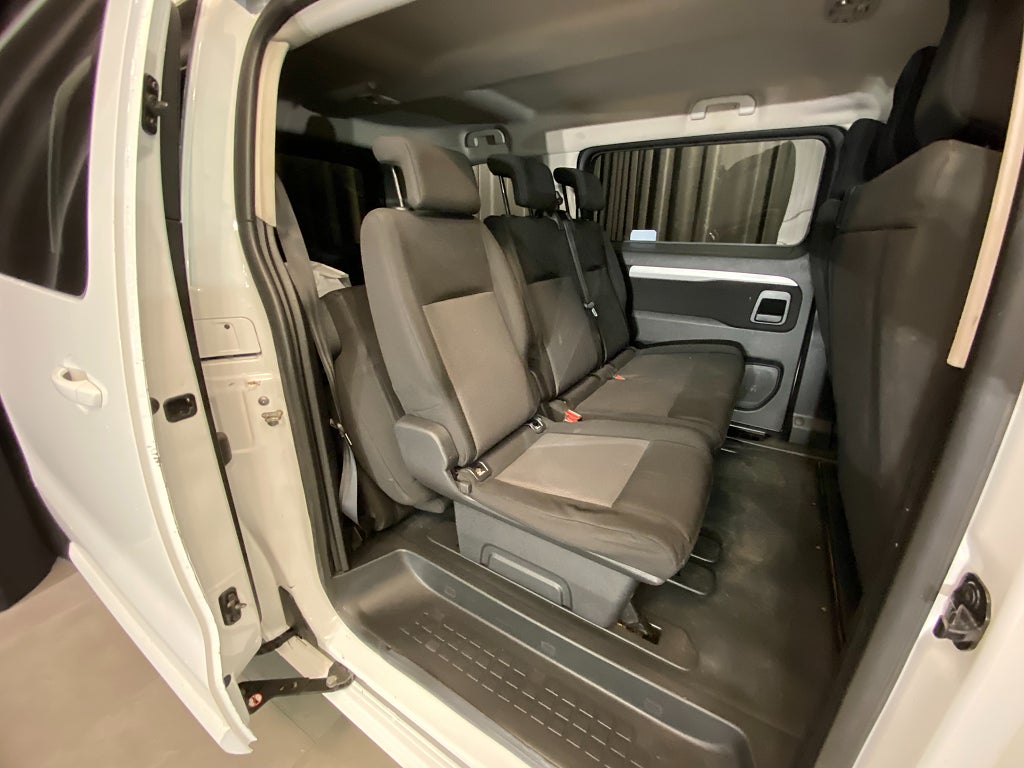Car Image car-133726-3f4b40a88ecf148d02eaec11618086b7