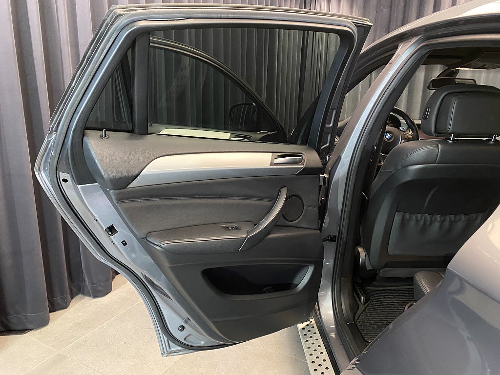 Car Image car-136074-03e5f85d17097998cecc63dc445d6a30
