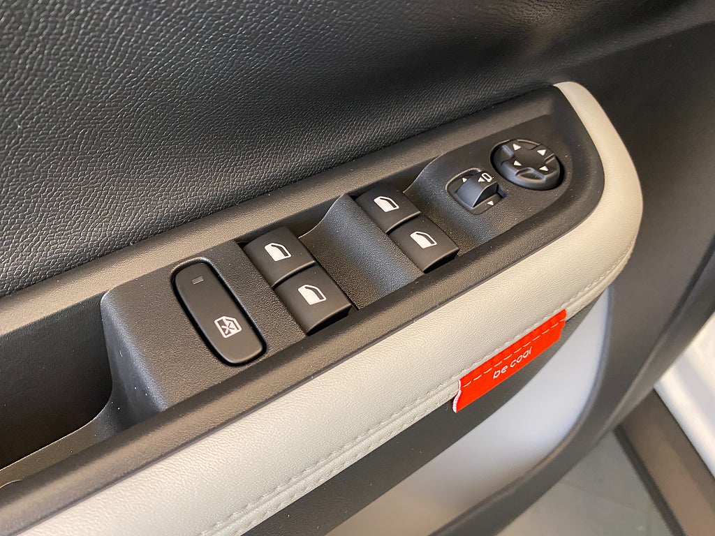 Car Image car-136144-bc7e74601d81d944d5dcb0f83b8d9d50