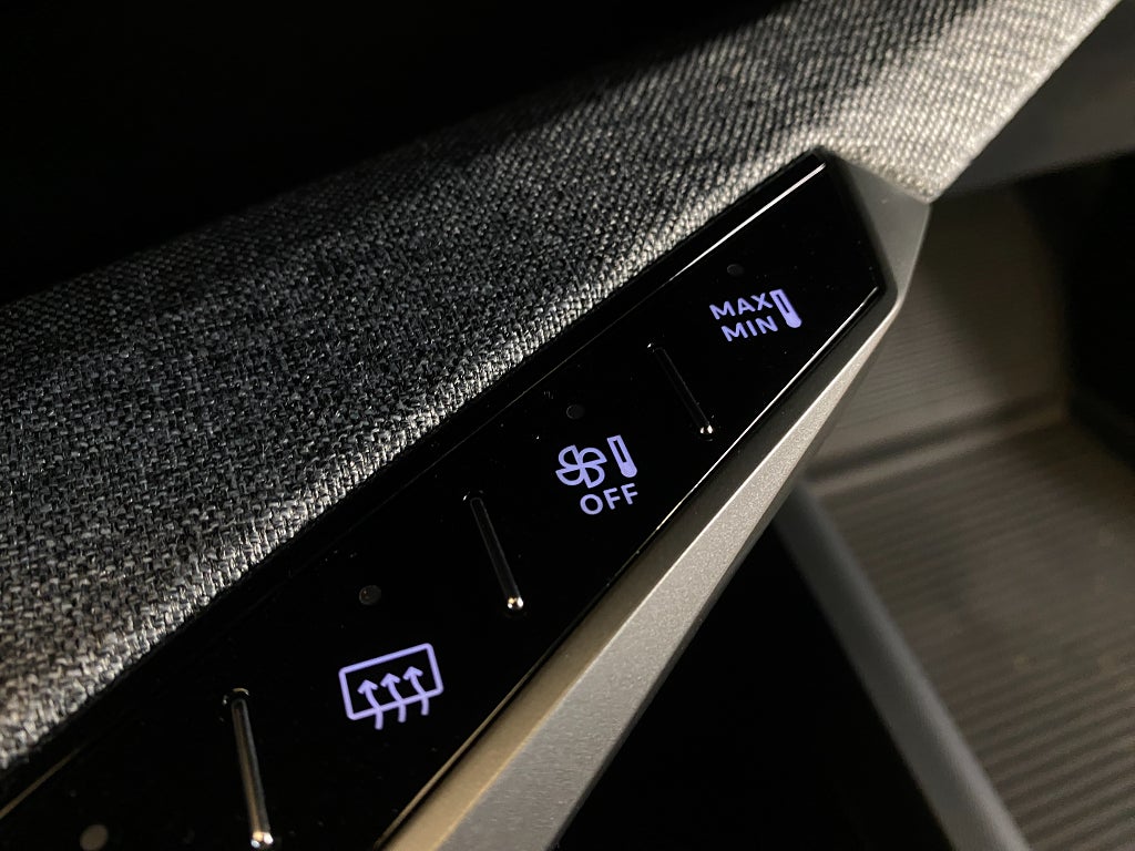 Car Image car-137132-3c1a697921181eb223c5e09b8579702e