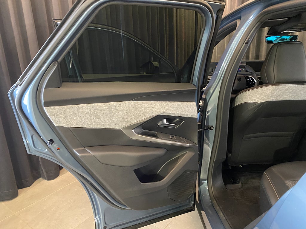 Car Image car-137132-5b1861c17784c8493365dd0a251a032b