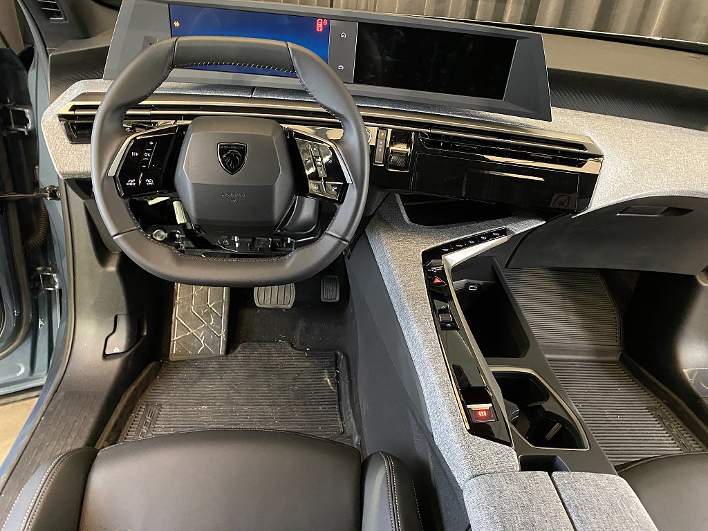 Car Image car-137132-7fd2796386ec6a3f8765019870c03cd9