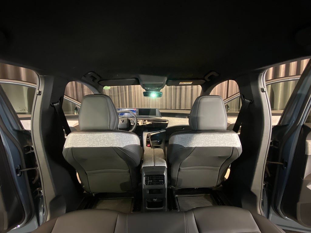 Car Image car-137132-7fd48ae4ac274f5758f352f7bac77a5e