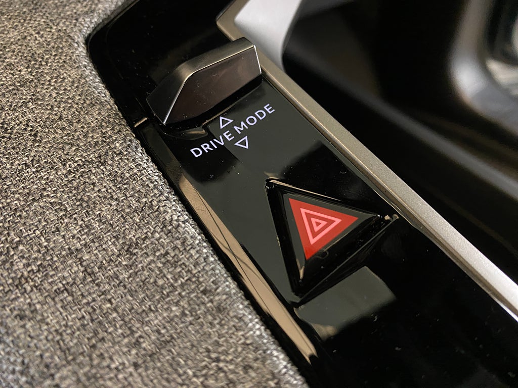 Car Image car-137132-c0d67ff3afe08a161029c3b026b89e3c