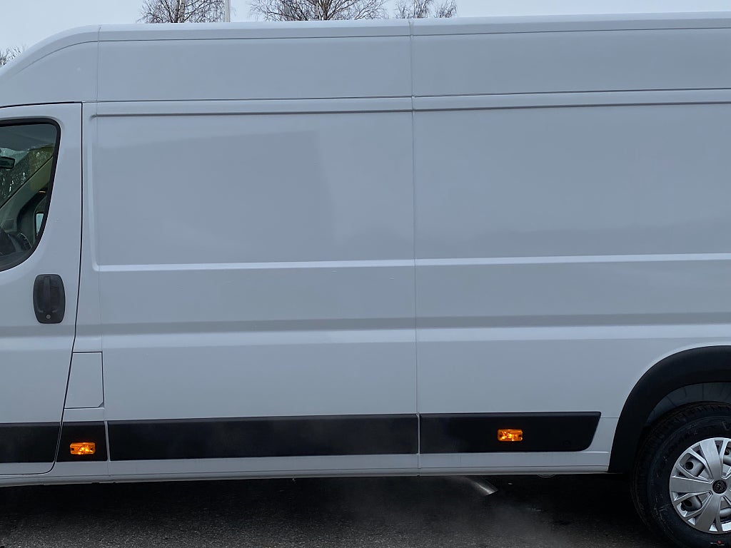 Car Image car-148918-669ab8f1d34e3cd6cd57a3b870a19ded