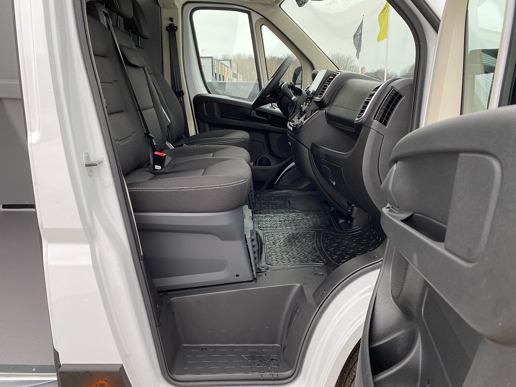 Car Image car-148918-ff12af820fdf10486e70b544a061a04b