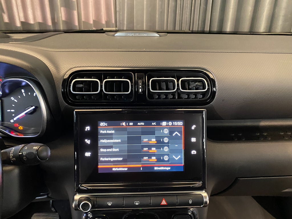 Car Image car-152712-c3d9f5854f28d4e2ffd1a4a3d78df06d