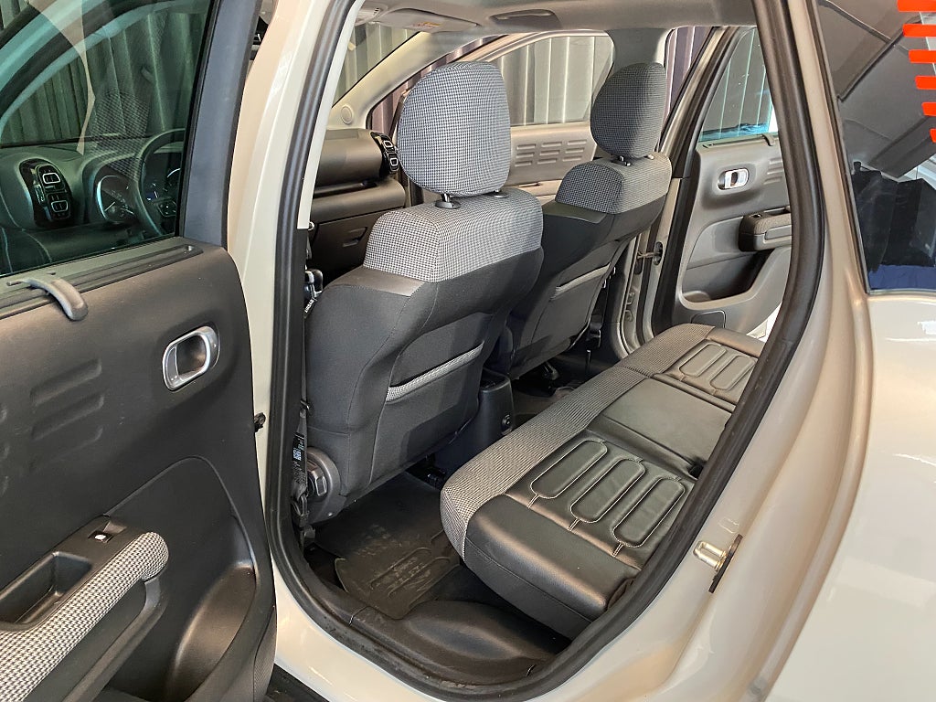 Car Image car-152712-e0269a98dadc0296c63499a47a281ea3