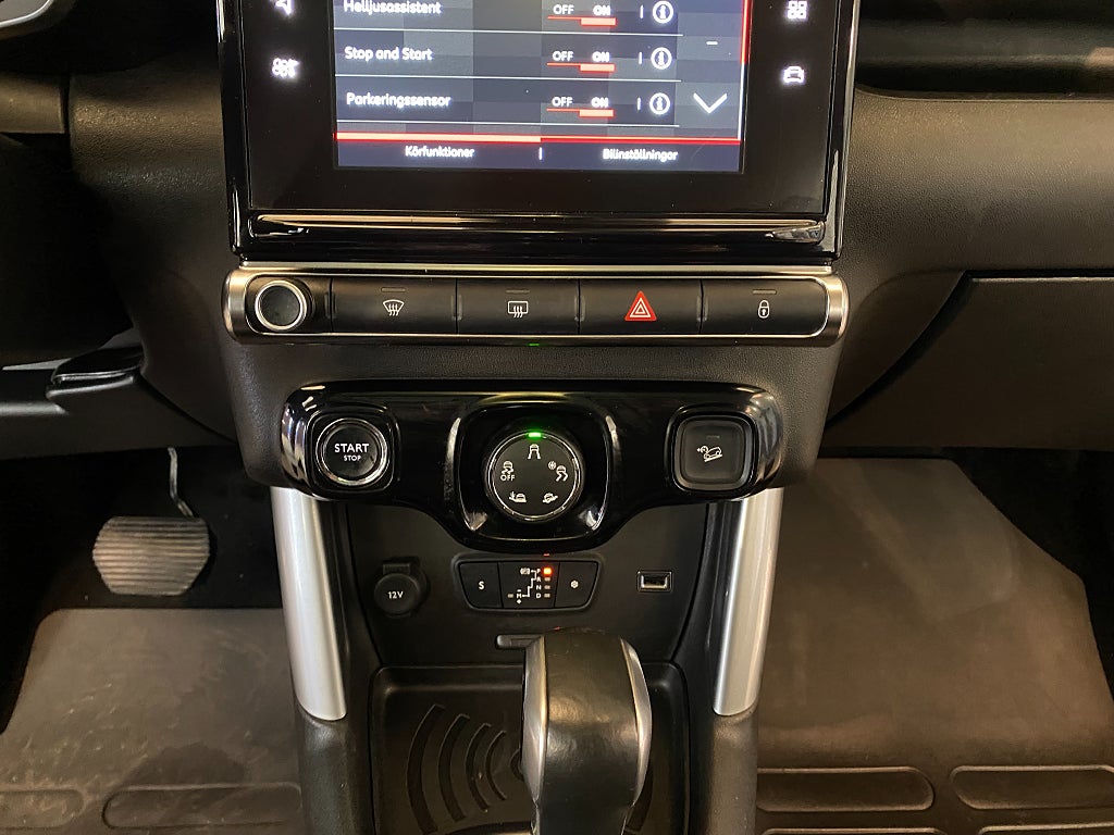 Car Image car-152712-e2246e83272f4403a5537d5ab45356cd