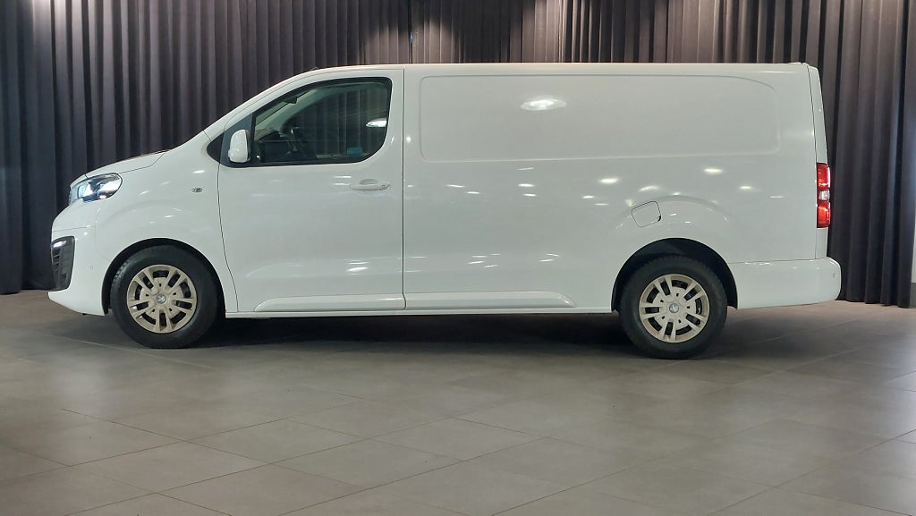 Car Image car-154336-219d2191e70f3e152e267078ef74d5d1