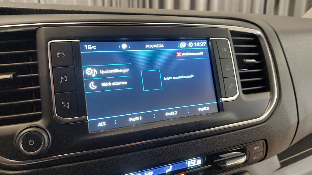 Car Image car-154336-92f8b9ae331d9f6187793d10958aa774