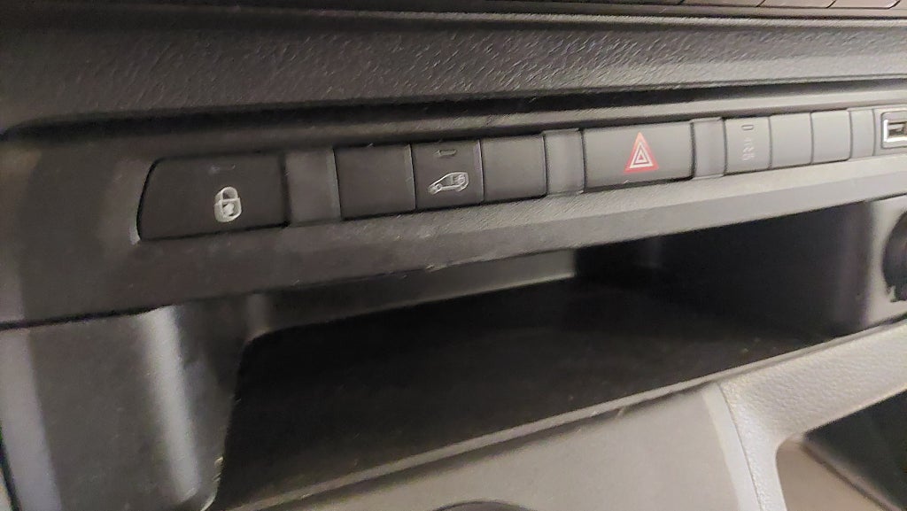 Car Image car-154336-bb28ac475620ffaac50e282b21f69a80