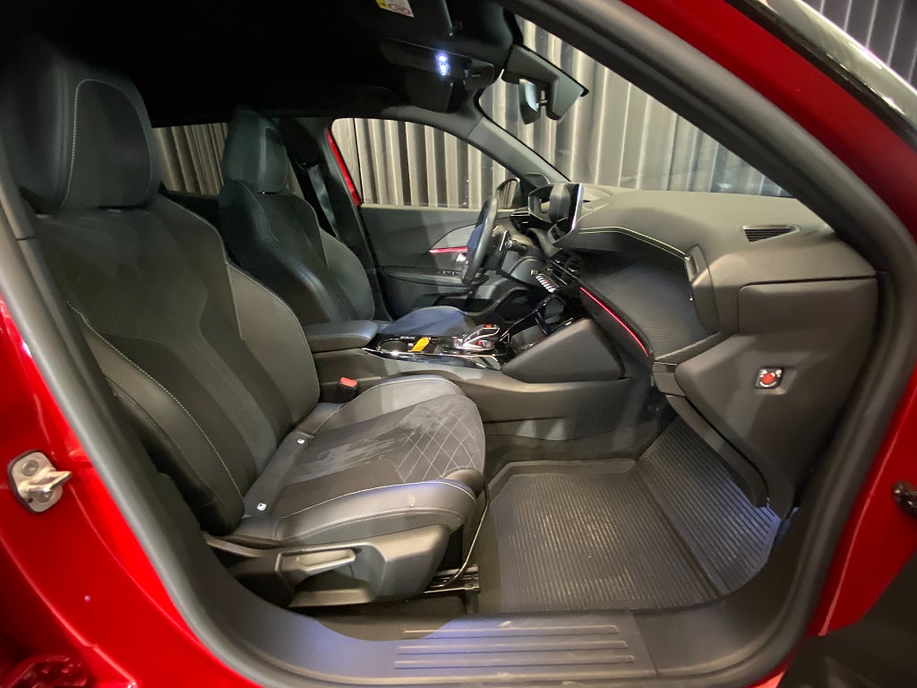 Car Image car-154877-a09f02515515ce64bc203e6d7307af7d