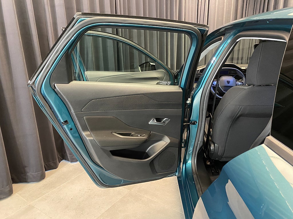 Car Image car-155161-1a866d974bdd438a34f4a72ee65360fd
