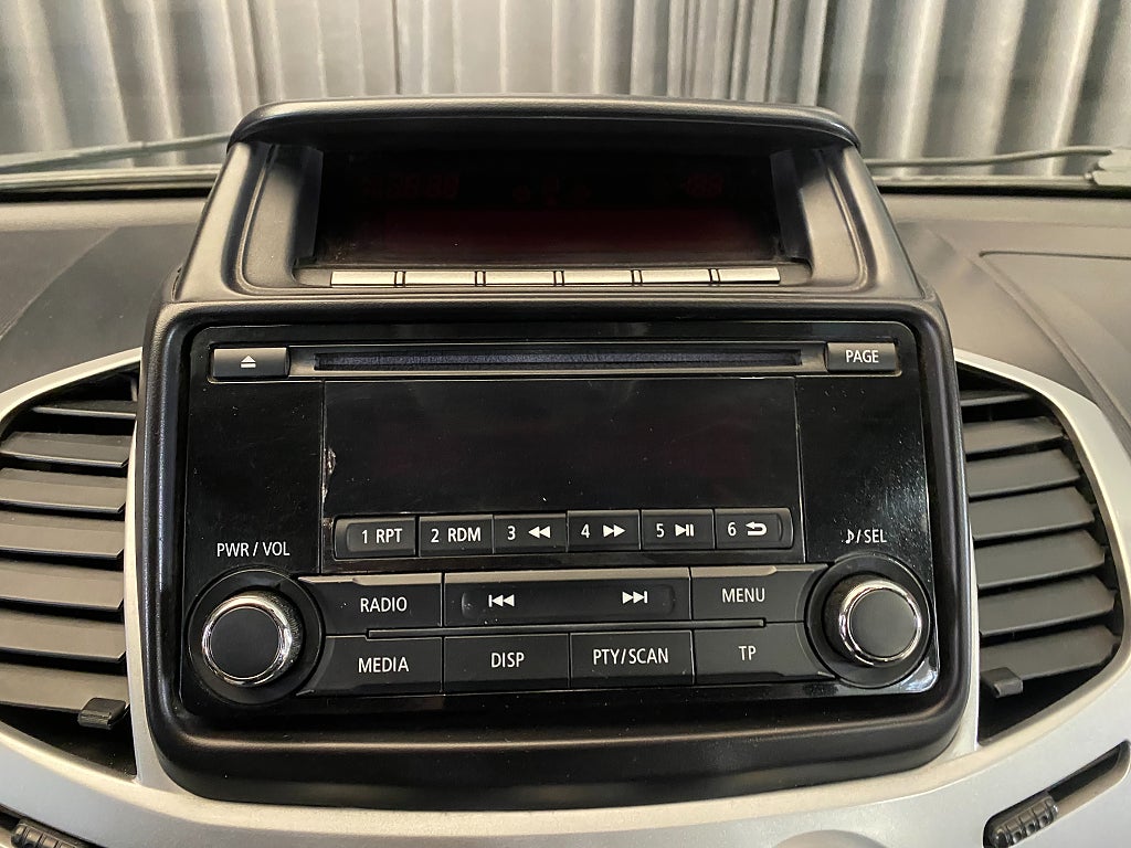 Car Image car-155498-8f3f71b28200984088aef5c58bd95efb
