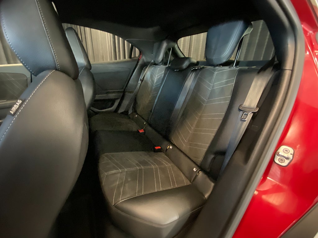 Car Image car-155556-924df3dd9dc8a76fe29e1fcffb3d4983