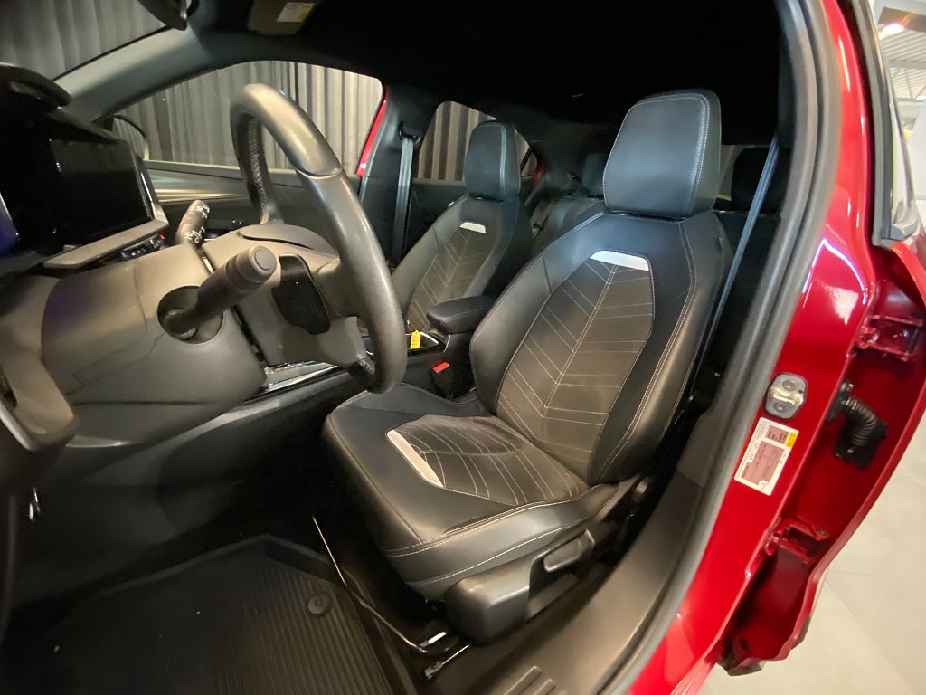 Car Image car-155556-c22f34f0a73e09cfea42e25bd2b1af4b