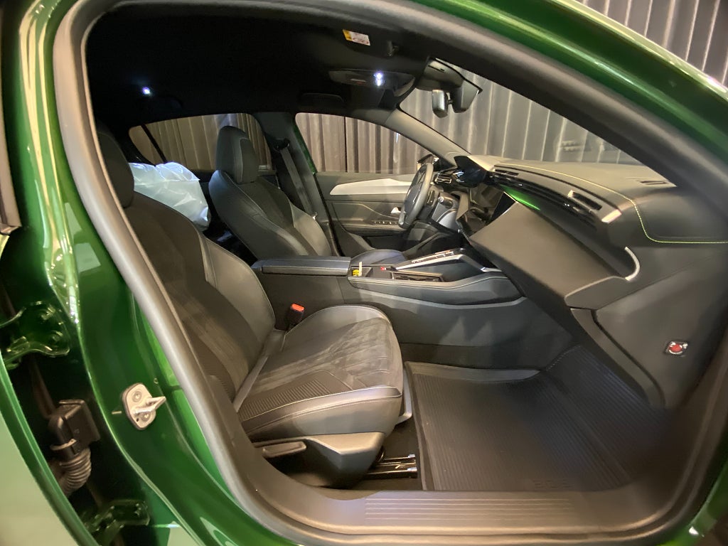 Car Image car-155565-17325d853e0ce7b9bdb1c89f4f51d49a