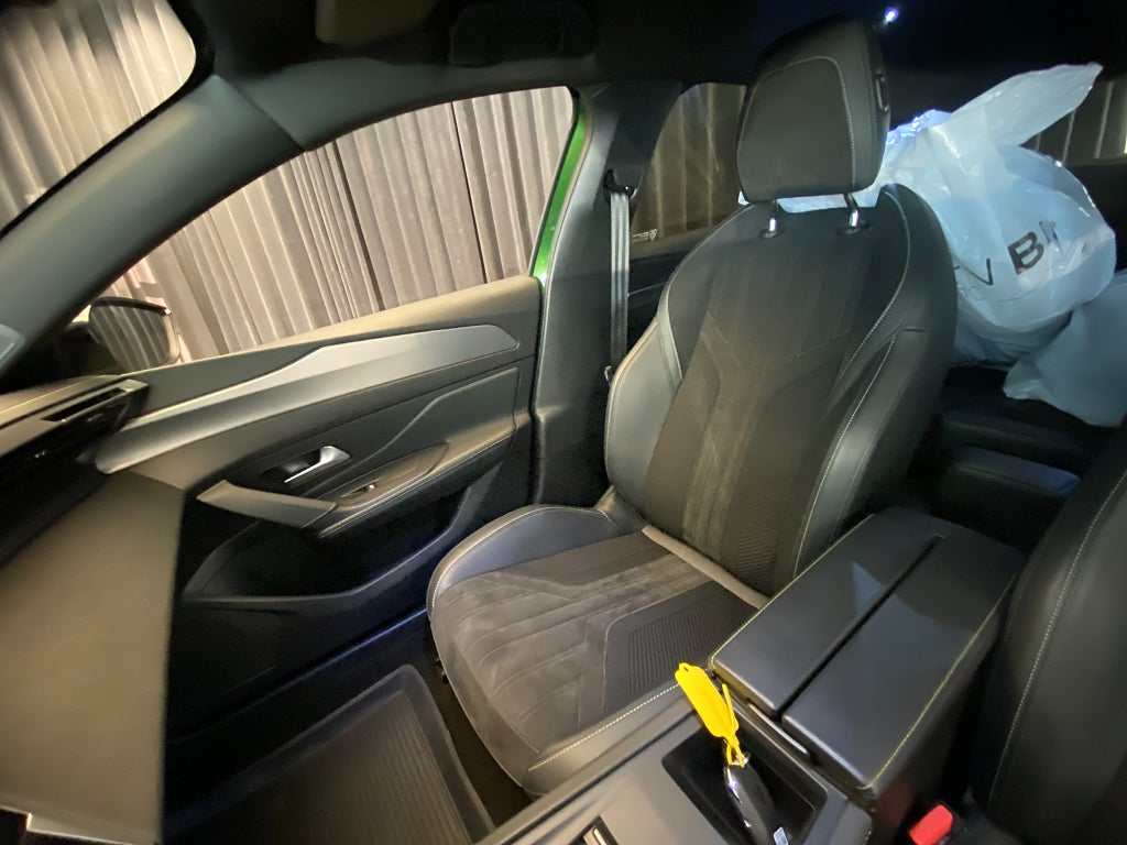 Car Image car-155567-c111c51e7d2f085bb9980338f95119fd