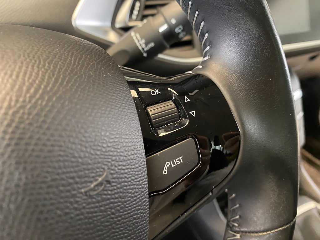 Car Image car-155569-3869971b2b1778497a04f964d54b0448