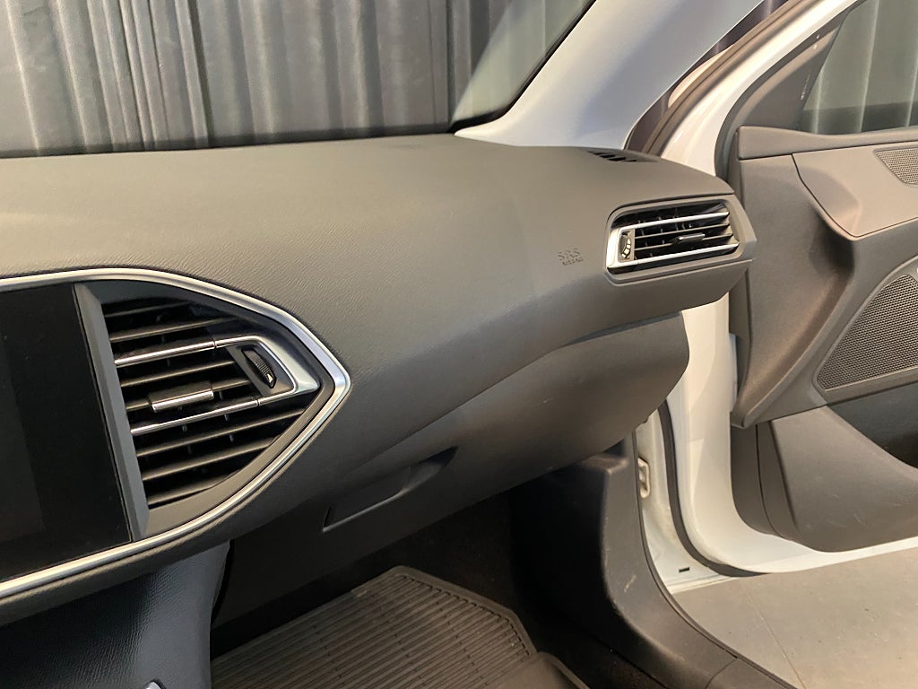 Car Image car-155569-8ba3d7d3115174b104fd6bea03a54316