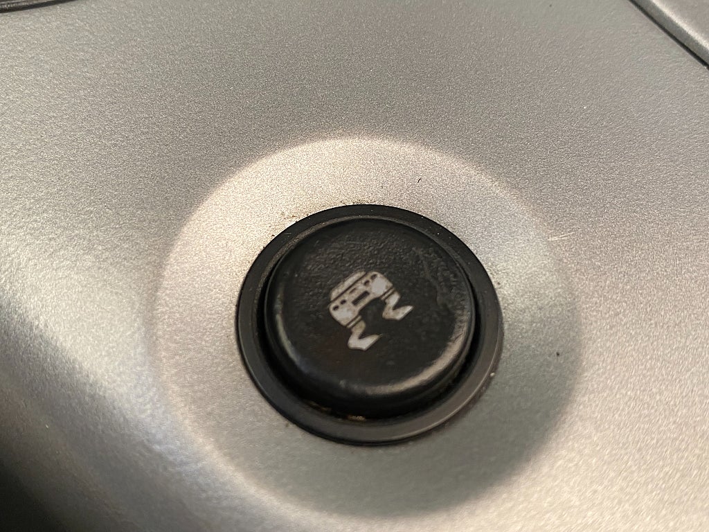 Car Image car-156051-8b728f60e8b33b262fcd96ac2bbe25b4
